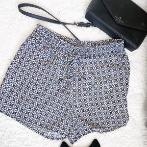 Harlowe and Graham shorts XS stretch